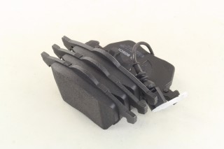 Колодка тормозная дисковая передняя AUDI TT, SEAT LEON, SKODA, VW (пр-во Bosch)