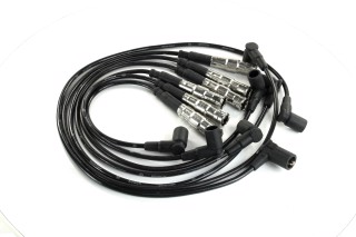 Провода высоковольтные MERCEDES 124/190/G/E/SL 2,6/30 85-97(компл.) (пр-во Bosch). 0 986 356 332