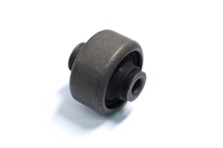 Сайлентблок важеля RENAULT CLIO III, MEGANE II, SCENIC II 02- перед. міст (Вир-во TRW)