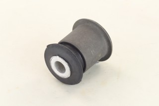 Сайлентблок важеля VW TRANSPORTER IV 90-03 перед. міст, нижн. перед. (Вир-во MONROE)