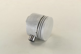 Поршень без колец RENAULT 76,00 1,4i C1J (пр-во Mopart)