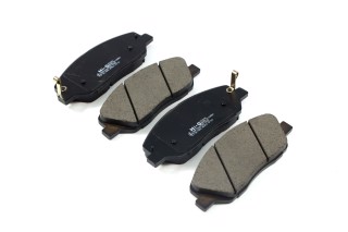 Колодка гальм. диск. HYUNDAI GENESIS 3.3, 3.8, 4.6 07 - передн. (вир-во SANGSIN)