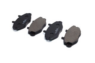 Колодка тормозная дисковая передняя FORD TRANSIT (пр-во SANGSIN)