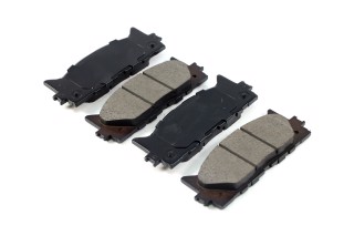 Колодка гальм. диск. TOYOTA CAMRY 2.4, 3.5 V6 07 - передн. (вир-во SANGSIN)