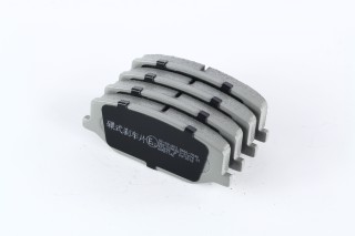 Колодки тормозные дисковые передние SUZUKI (пр-во ASHIKA)