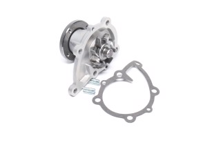 Насос водяний NISSAN (вир-во GMB)