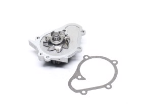 Насос водяний NISSAN (вир-во GMB)