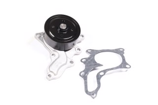 Насос водяний NISSAN TERRANO (вир-во GMB)