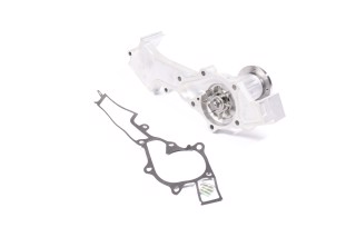 Насос водяний NISSAN (вир-во GMB)