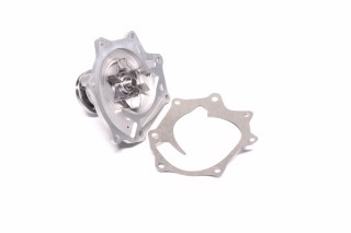 Насос водяний NISSAN (вир-во GMB)