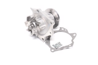 Насос водяний NISSAN (вир-во GMB)