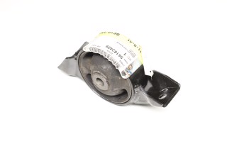 Опора двигателя (пр-во GM)