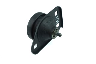 Опора двигателя (пр-во GM)