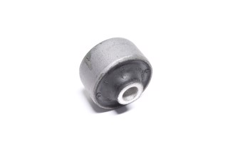 Сайлентблок рычага (пр-во GM)