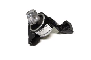 Опора двигуна (вир-во GM)