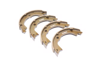 Колодка гальм. барабан. (вир-во GM)