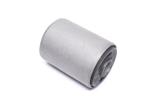 Сайлентблок заднего поперечного рычага (пр-во Mobis)