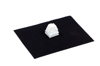 Крепежный элемент (пр-во GM)