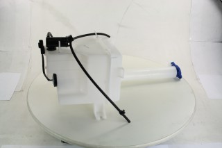 Бачок омивача лобового скла Kia Optima/magentis 05- (вир-во Mobis)