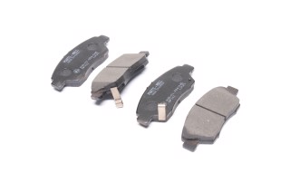 Гальмівні колодки дискові передні Parts Mall PKJ-E05