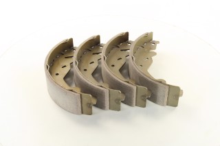 Колодка тормозная барабанная KIA SPORTAGE (пр-во PARTS-MALL)