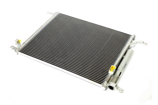 Радіатор кондиціонеру (вир-во PARTS-MALL)