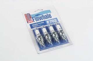 Свічка запалювання ГАЗ, УАЗ 3151 (дв.402), Renault (компл.4 шт) (цілісна клема) (вир-во FINWHALE)