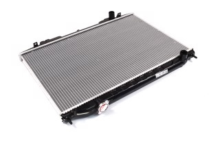 Радіатор NISSAN NAVARA (1997-) 2.5 DCI  (вир-во Nissens)