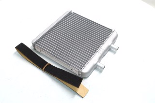 Радіатор обігрівача IVECO DAILY (99-) (вир-во Nissens)