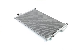 Конденсатор кондиціонера HYUNDAI TERRACAN (2001) (вир-во Nissens)