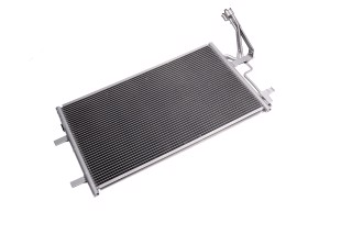 Конденсатор кондиціонера MAZDA 3 2004- (вир-во Nissens)