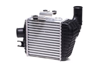 Інтеркулер  Hyundai Tucson/Kia Sportage 05- (вир-во Nissens)