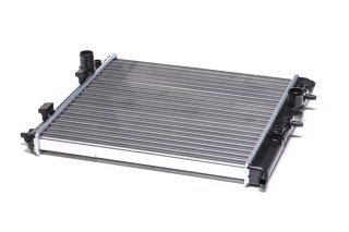 Радіатор охолодження двигуна CITROEN C3/ PEUGEOT 207 (вир-во Nissens)