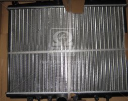 Радиатор охлаждения CITROEN; PEUGEOT (пр-во Nissens). 63705A