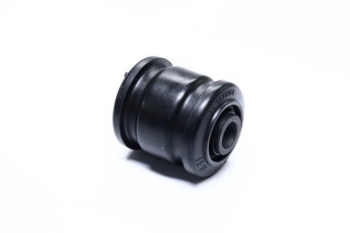 Сайлентблок переднего нижнего рычага TOYOTA CARINA (пр-во RBI)