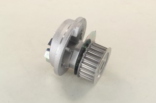 Насос водяний OPEL KADETT E 1.6/1.7 D 86-VE (Metelli)