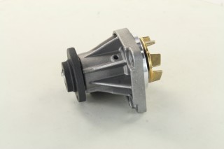 Насос водяний OPEL/SAAB 2.5/3.0 X25XE/X30XE (Metelli)