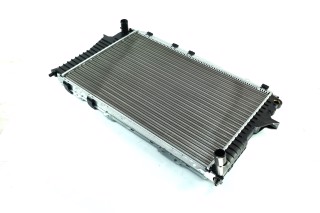 Радиатор охлаждения двигателя AI 100/A6 2.6/28 MT 92-97 (Van Wezel). 03002083