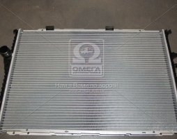 Радиатор охлаждения двигателя BMW 525TDS E39 MT/AT 95- (Van Wezel). 06002202