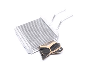 Радіатор обігрівача CORSA B/COMBO/TIGRA MT/AT (Van Wezel)