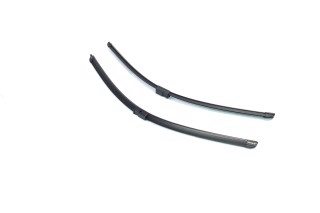 Щітка склоочис. 680/680 AEROTWIN A946S (вир-во Bosch)