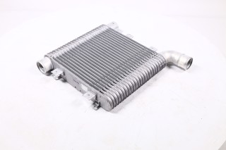 Інтеркулер Hyundai Santa Fe 06- (вир-во Mobis)