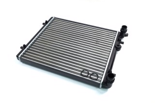 Радиатор охлаждения двигателя GOLF4/BORA/OCT/LEON/TOLED VW2152 (Ava)