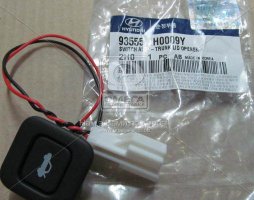 Кнопка открывания багажника Hyundai Elantra 06- (пр-во Mobis). 935552H0009Y