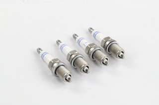 Свічка запалювання FR7DCXE NICKEL CHEVROLET AVEO, LACETTI, DAEWOO LANOS 4шт. (вир-во BOSCH)