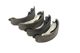 Колодка гальм. барабан. DAEWOO LANOS, CHEVROLET LACETTI задн. (вир-во Intelli)