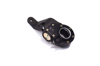 Рычаг регулировочный правый самоподводящий мелкий шлиц МАЗ кривой <ДК>