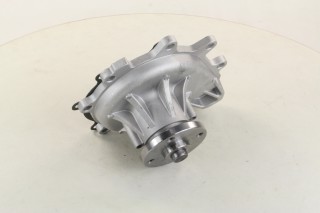 Насос водяной Богдан, ISUZU (дв. 4HF1/4HG1-T) вал d=22мм <ДК>