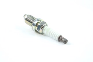 Свічка запалювання TOYOTA COROLLA (1.4-1.8) 00-07,AVENSIS (1.6,1.8) 02- (вир-во NGK)
