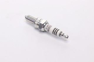 Свічка запалювання IRIDIUM MOTO (вир-во NGK)